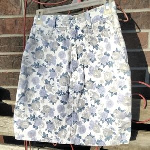 Floral Denim Mini Skirt Junior 9 Super Cute! Vintage MDM Designs Inc.